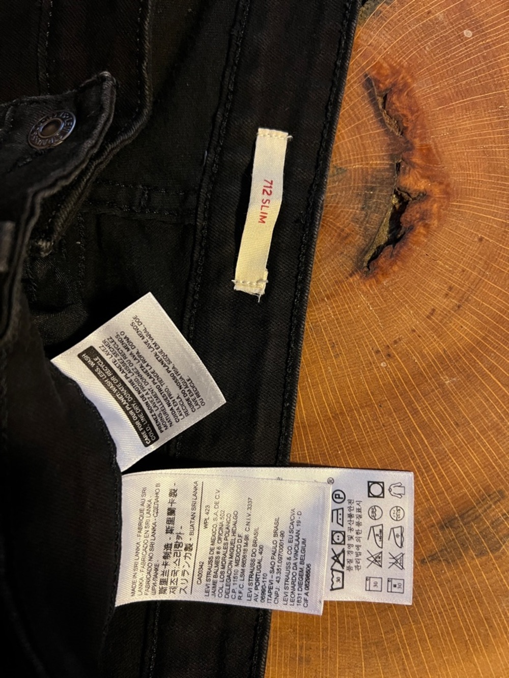 🥳 Host Pick 🥳 Levi's 712 Slim Jeans Womens size W33 L32 - Picture 13 of 16
